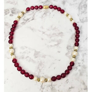 Fashion Necklace Beaded Dark Red / Gold / Faux Pearl, 18 in, Twist Fastener
